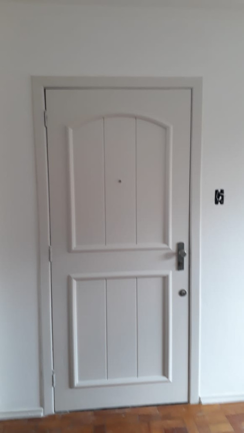 Portas Externas de Madeira