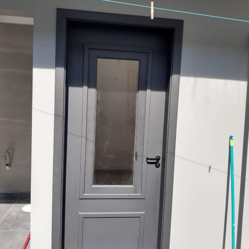 Portas Externas de Madeira