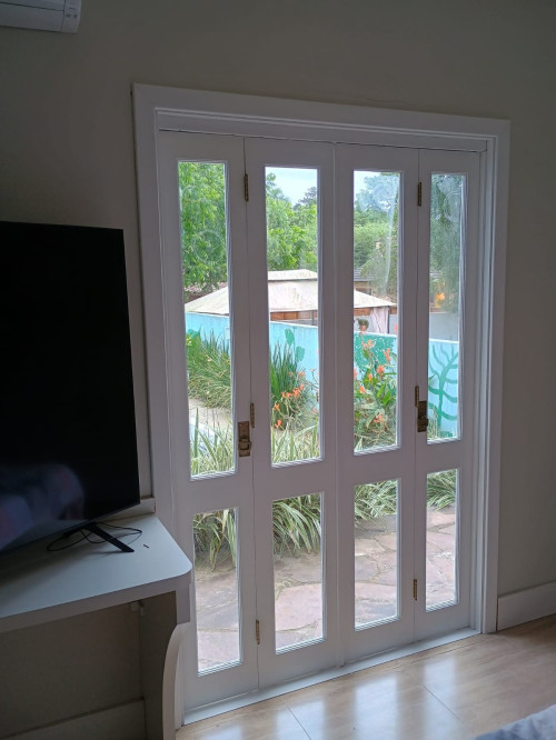 Portas Externas de Madeira